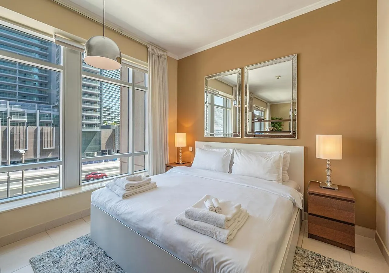 Luxurious Studio In Downtown Dubai Apartment