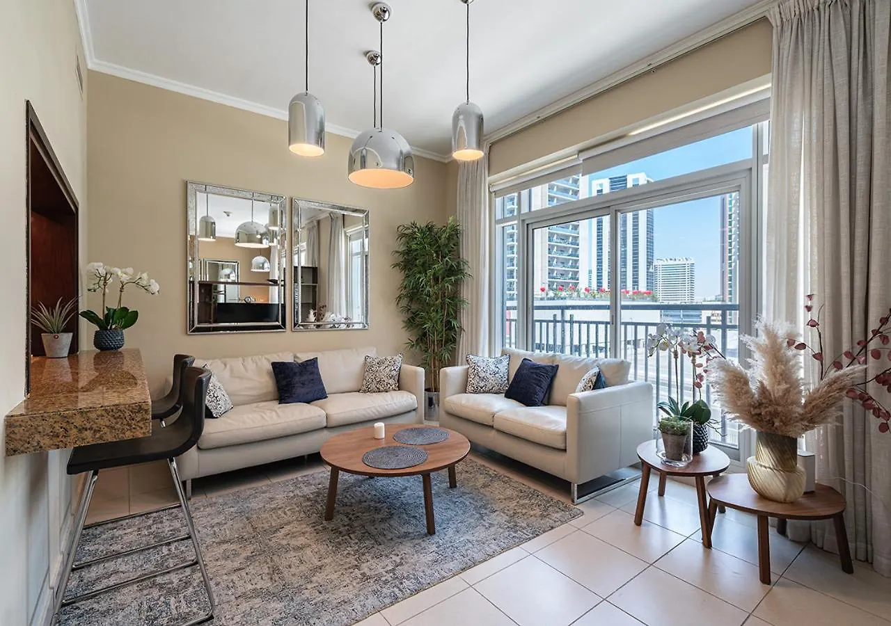Luxurious Studio In Downtown Dubai